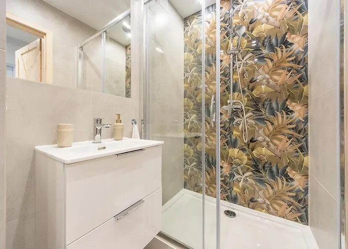 Apartamento Glow Apartments, Park Reagan *