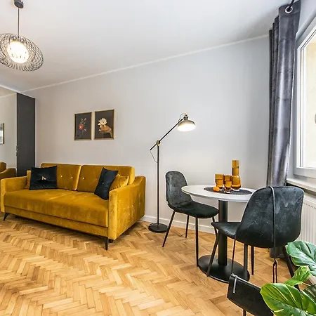 Apartman Glow Apartments, Park Reagan *